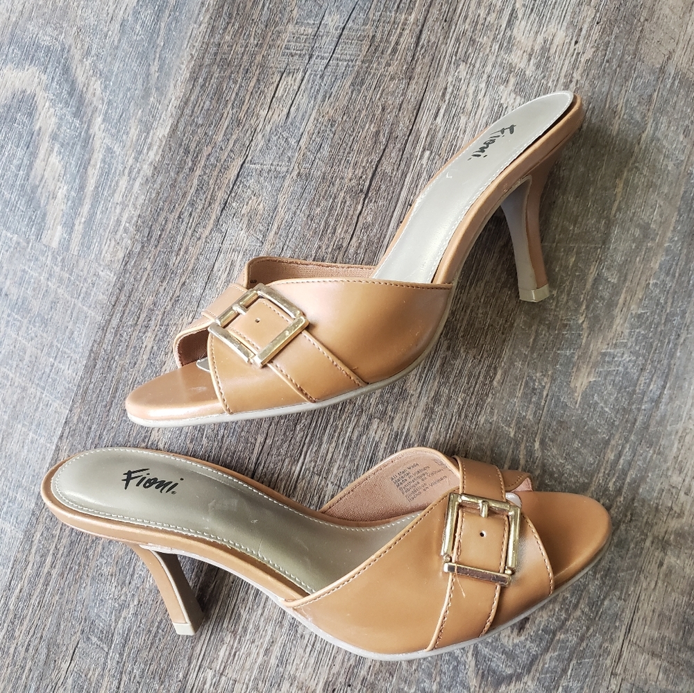 Fioni 2" Heel Size 6